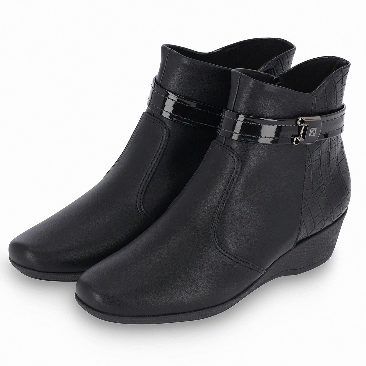 Botines color negro para mujer diseño al tobillo cuña media grabado tipo cocodrilo en la parte trasera