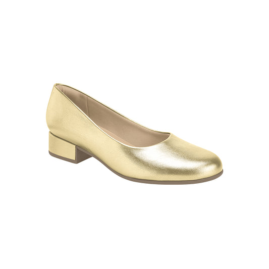 Scarpin clásico de tacón bajo