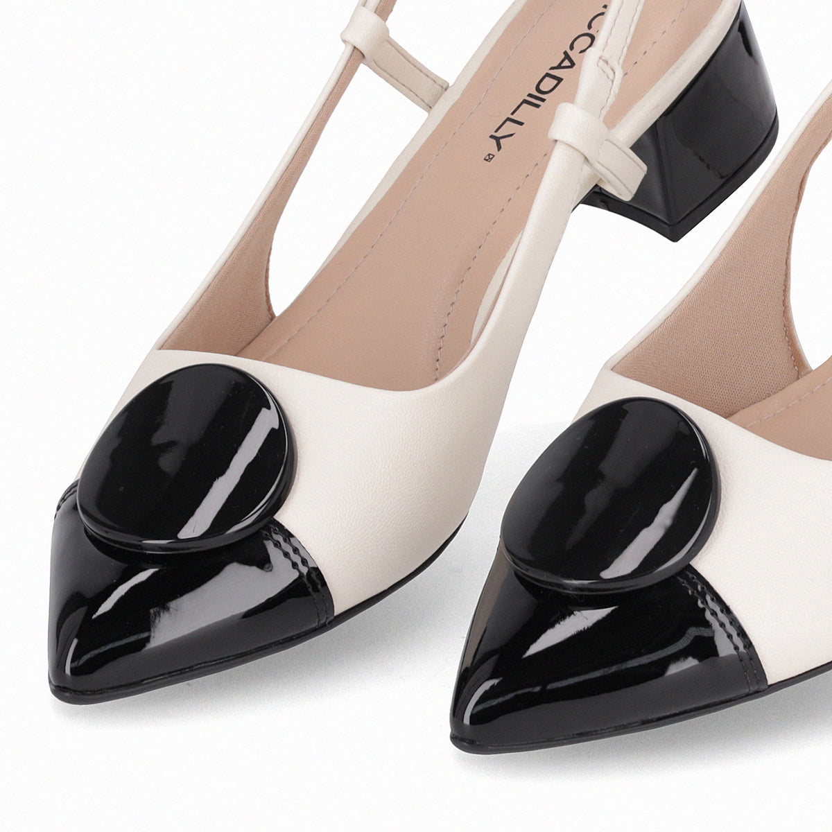 Zapato stiletto tacón medio semi abierto  – Taci