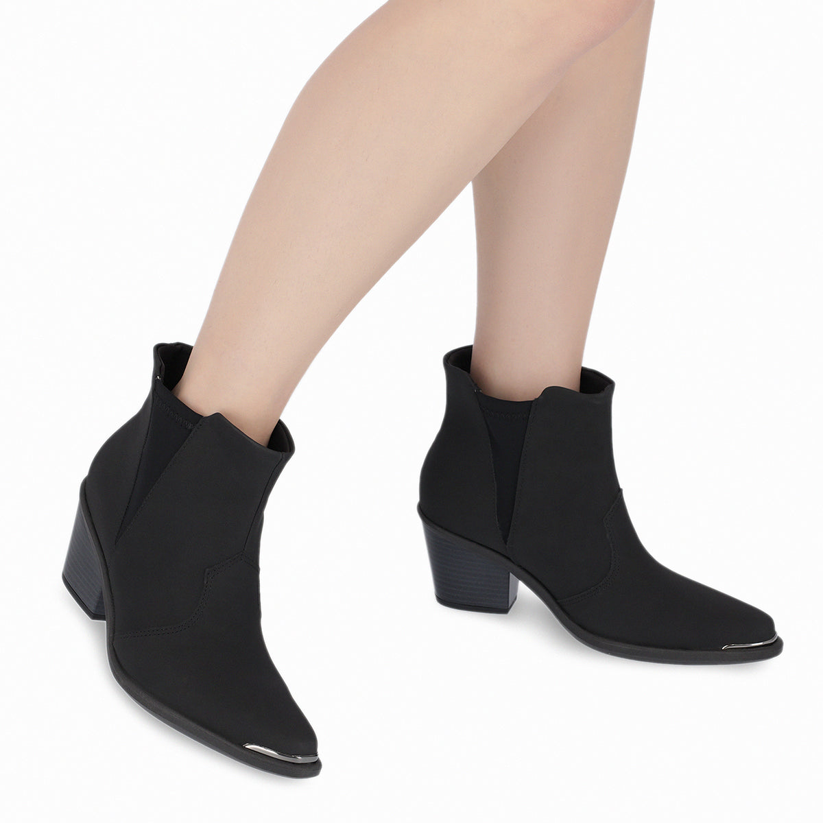 Bota Western al tobillo de tacón medio