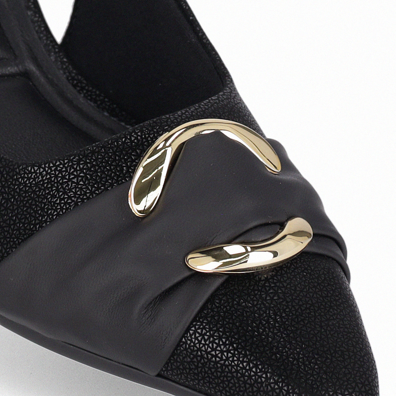 Zapatilla de tacón medio con eslabón para mujer – Irene