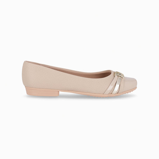 Balerina cap toe tiras sobre el empeine y hebilla – Raquel