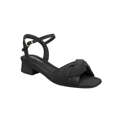 Sandalia con correa ajustable y tiras cruzadas – Lucía