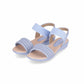 Sandalia ajustable con velcro y tira ancha – Camilla