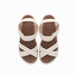 Sandalia ajustable con velcro y tiras cruzadas – SPA