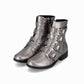 Botas color gris plateado para mujer arriba del tobillo tacón bajo con hebillas suela negra