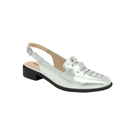 Zapato mule tacón bajo semiabierto y estoperoles – Giovanna