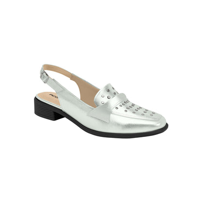 Zapato mule tacón bajo semiabierto y estoperoles – Giovanna