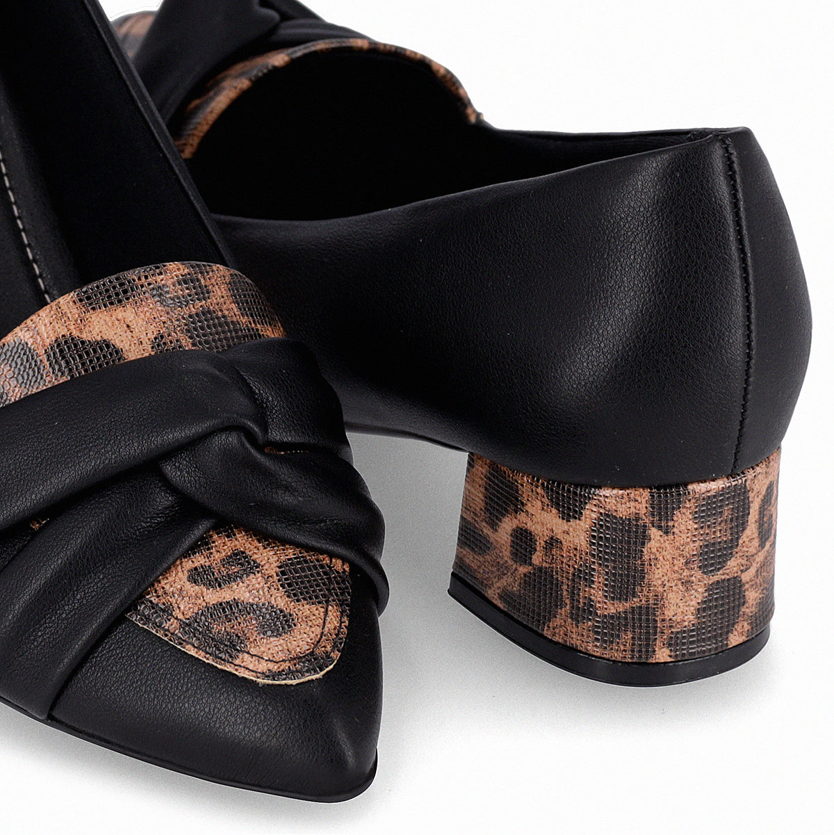 Zapato Taci de tacón medio