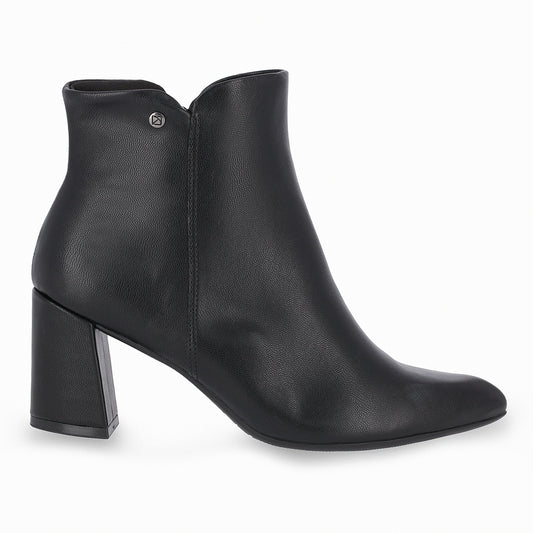 Botín color negro al tobillo tacón alto 6.5cm con cierre lateral para mujer. Elegante y cómodo, suela adherente, cierre lateral y diseño ideal para juanetes.