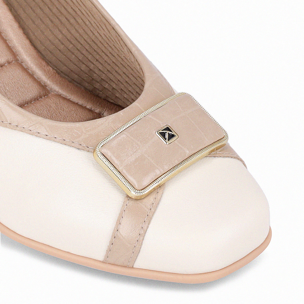 Zapatilla para mujer tacón medio de 5 cm, con hebilla dorada, bitono (bicolor) textura tipo cocodrilo