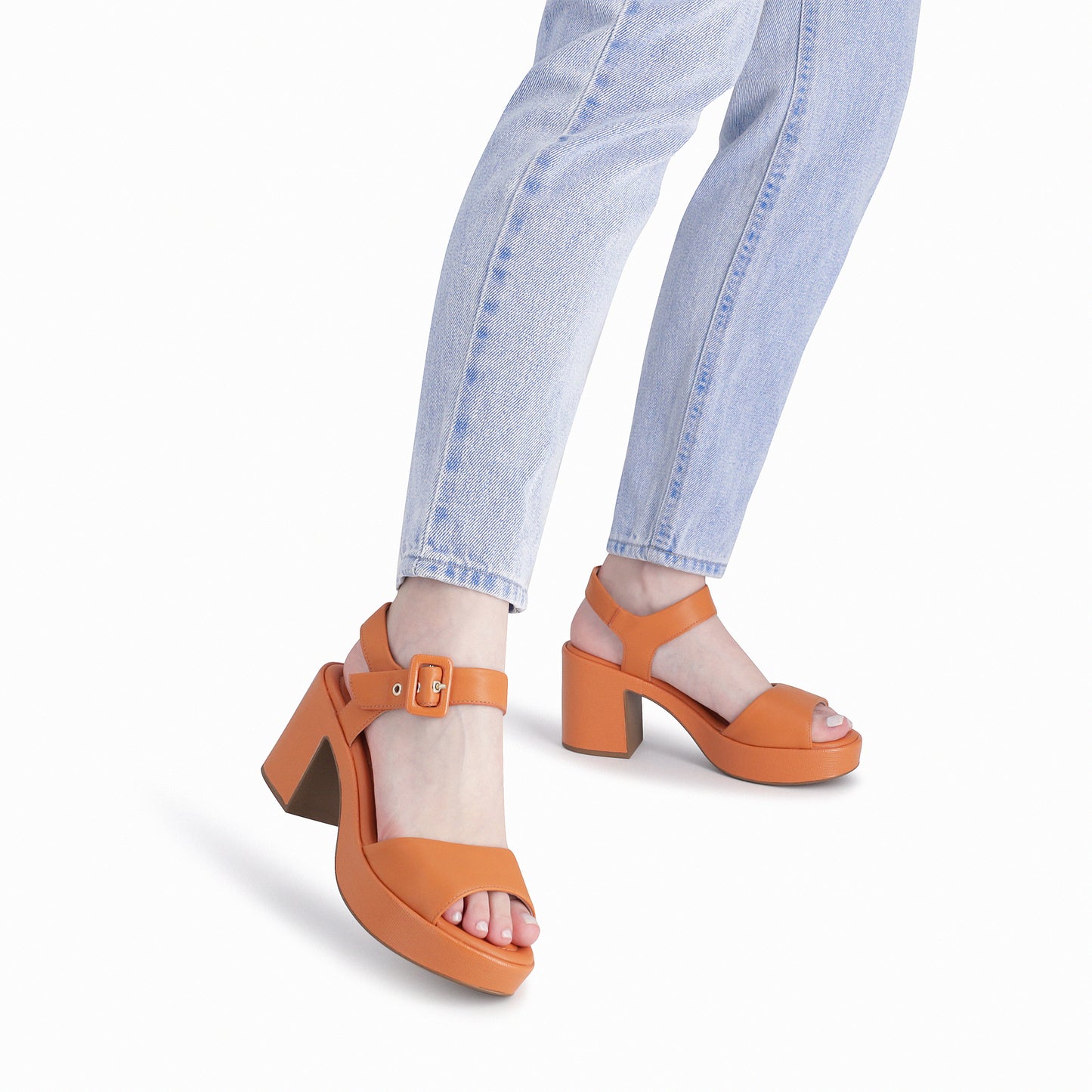 Sandalias tacón grueso con correa ajustable al tobillo - Marcia