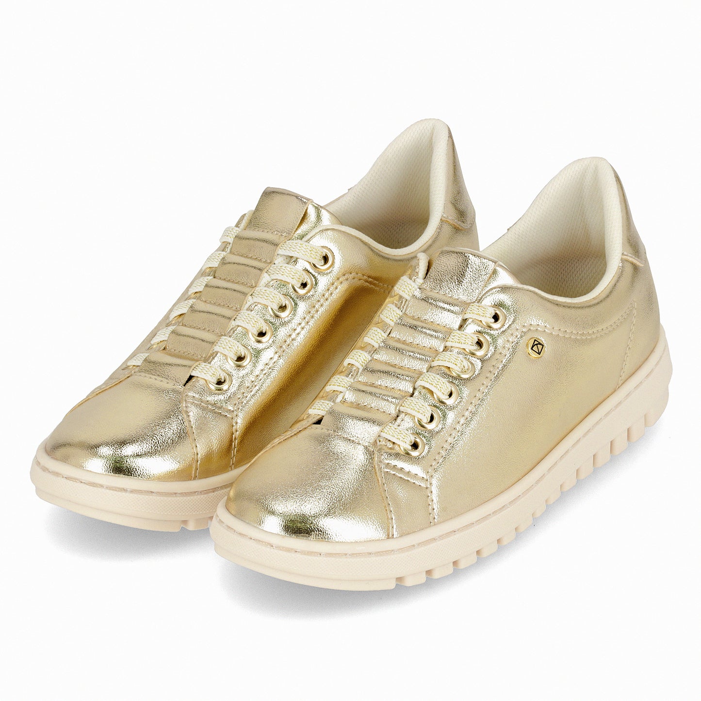 Tenis casuales acabado brillante - Nici