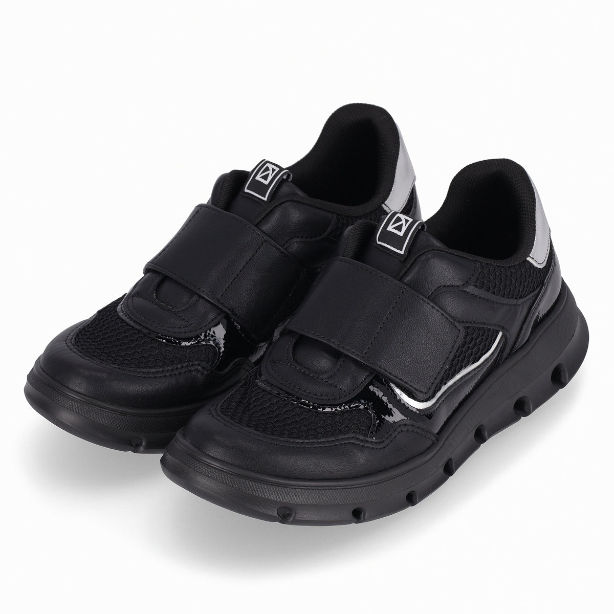 Tenis deportivos con ajuste de velcro - MAXI