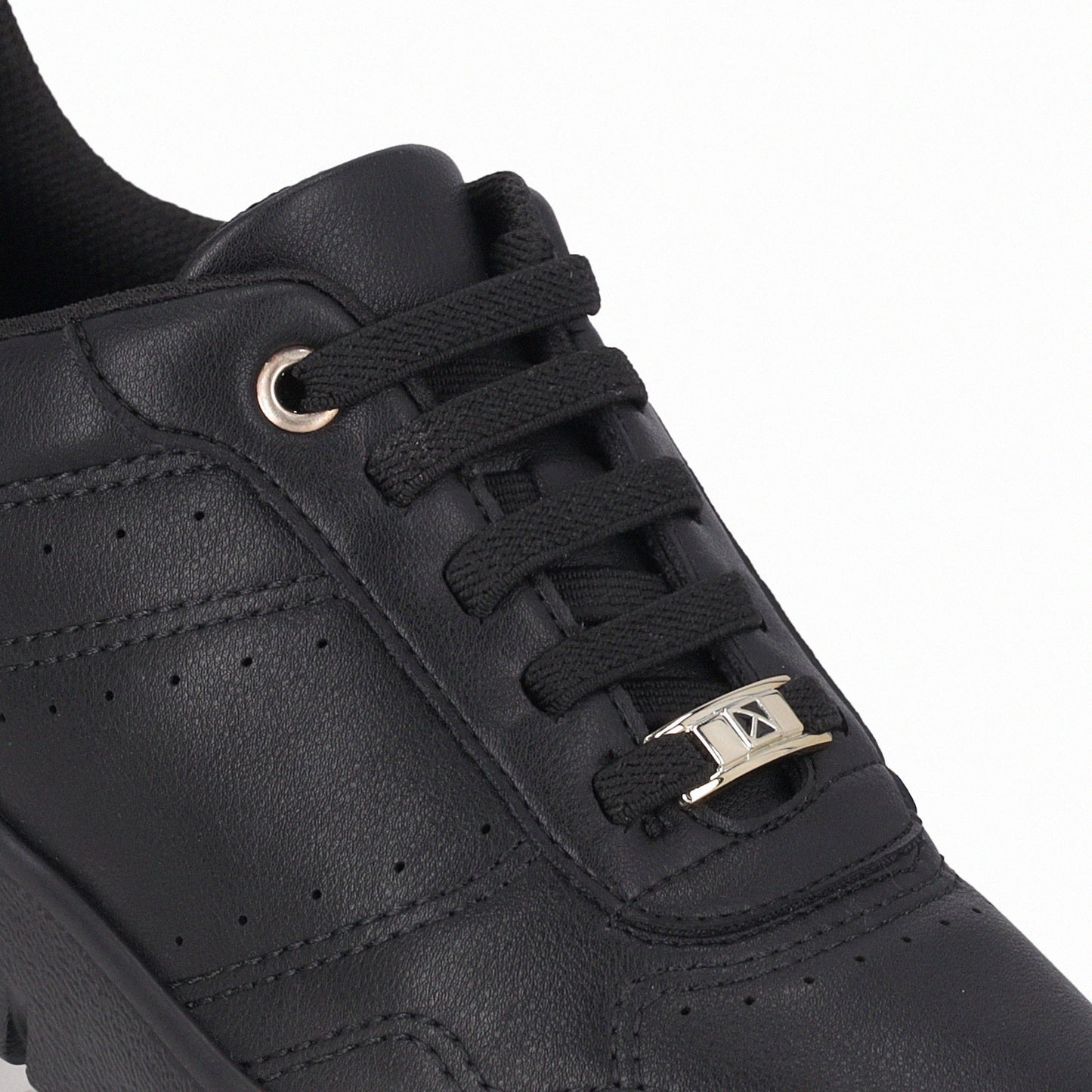 Tenis deportivos clásicos con estilo deportivo – Vicky