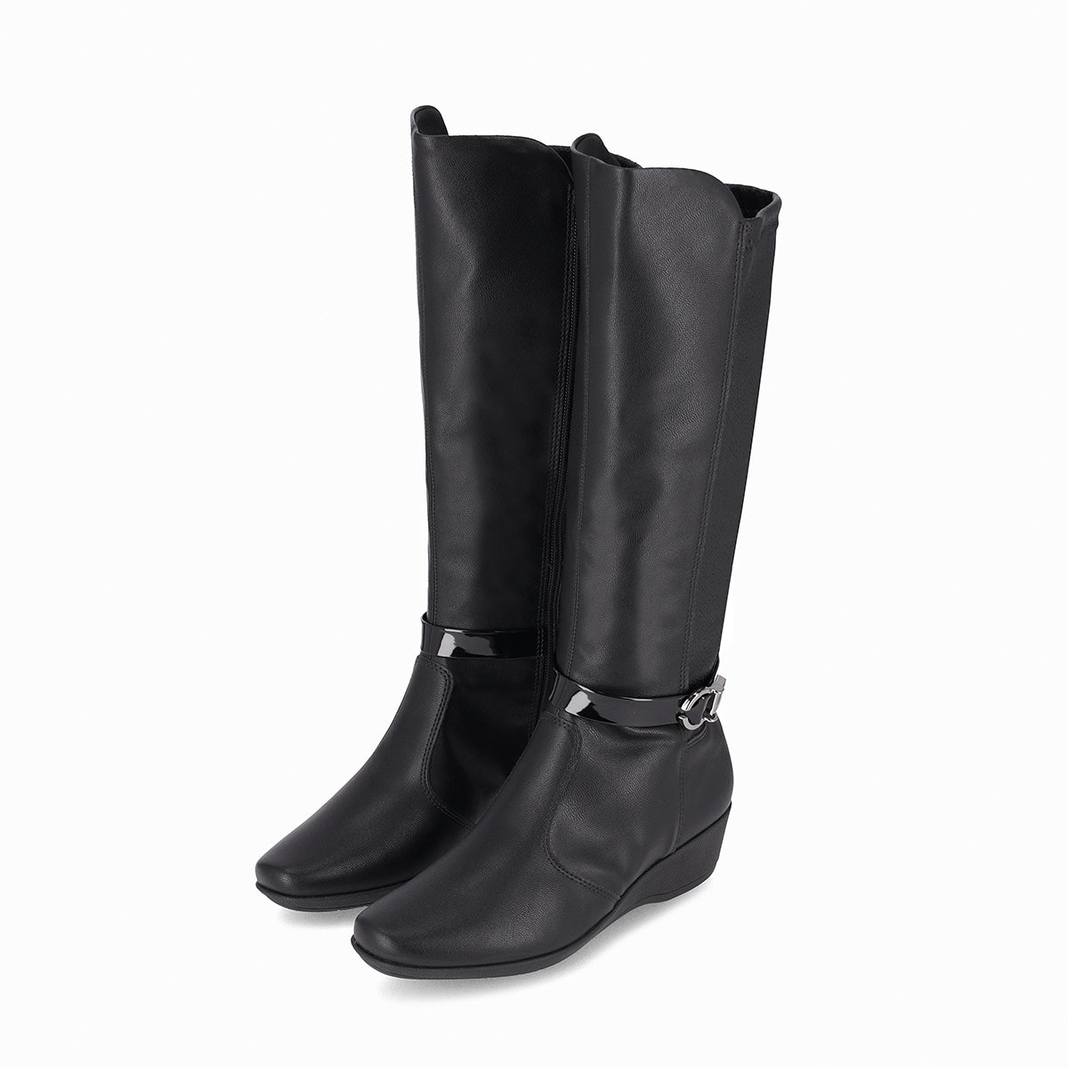 bota para mujer a la rodilla de tacón corrido. bota para mujer. bota alta para invierno. botas a la rodilla